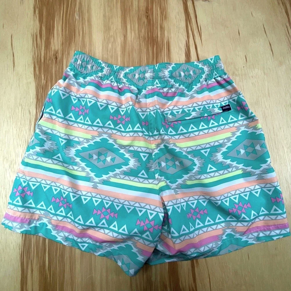 chubbies resortwear pool